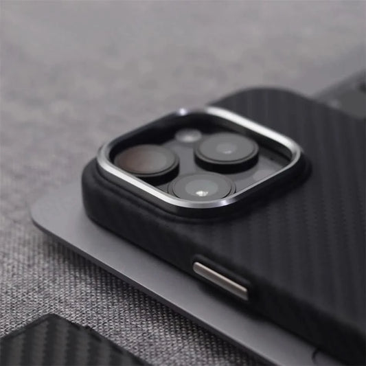 Luxury Alloy Lens 3D Relief Black Carbon Fibre Pattern Case For iPhone 13 14 15 16 Pro Max Slim Shockproof PC Cover For Magsafe Caseverse