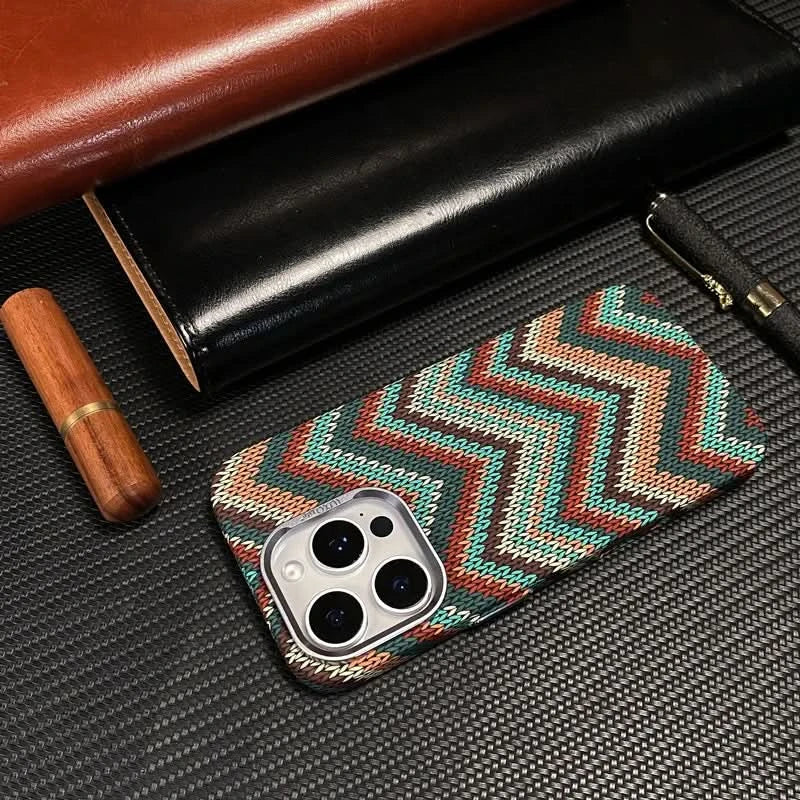 Ultrathin Metal Lens Magsafe Phone Case for iphone 16 pro max 15 Pro 14 Carbon Fiber Texture Matte Wireless Charge Hard PC Cover Caseverse