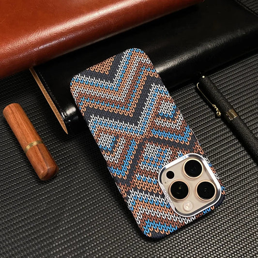 Ultrathin Metal Lens Magsafe Phone Case for iphone 16 pro max 15 Pro 14 Carbon Fiber Texture Matte Wireless Charge Hard PC Cover Caseverse