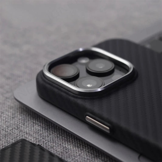 Luxury Alloy Lens 3D Relief Black Carbon Fibre Pattern Case For iPhone 13 14 15 16 Pro Max Slim Shockproof PC Cover For Magsafe Caseverse