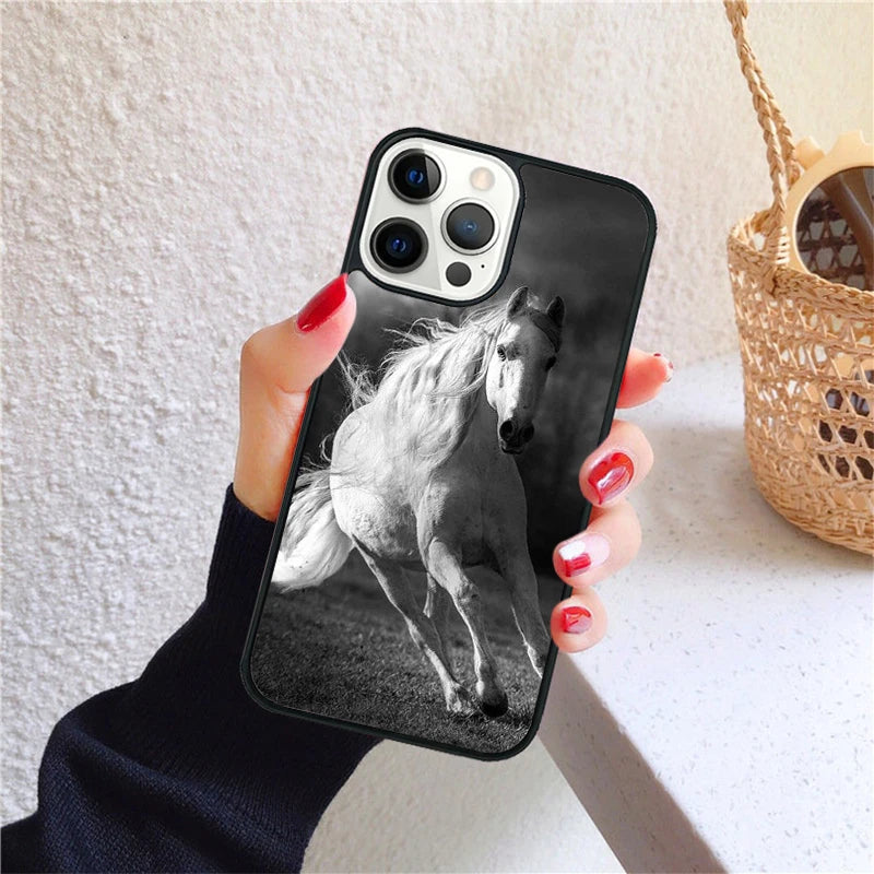 Running animal horse Phone Case for iPhone X XS XR 16 PRO MAX 15 14 PLUS 11 12 13 mini Back Cover Fundas Shell Caseverse