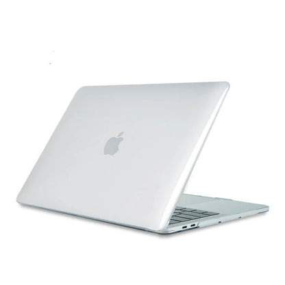 100% Ultra-clear hard case for 13.6" MacBook Air (M4-M2 2022-2025). Crystal-clear, sturdy, protects from scratches & impacts