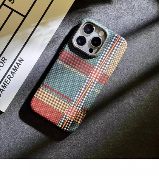 Magnetic Kevlar Carbon Fiber Pattern For iPhone 16Pro 15 Pro Max 14 13 12 Pro Plaid Personalized Phone Case For 12 13 14 Pro Max Caseverse