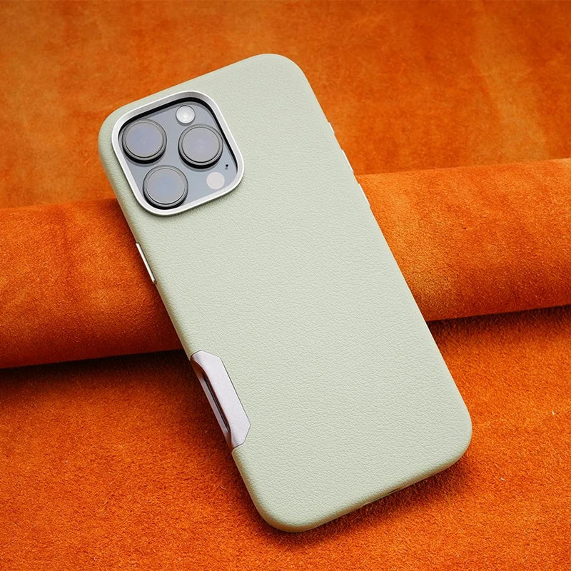 Metal Lens Protective MagSafe Phone Case For iPhone 16 Pro 16pro max 16plus Simple Solid Color Leather Wireless Charging Cover