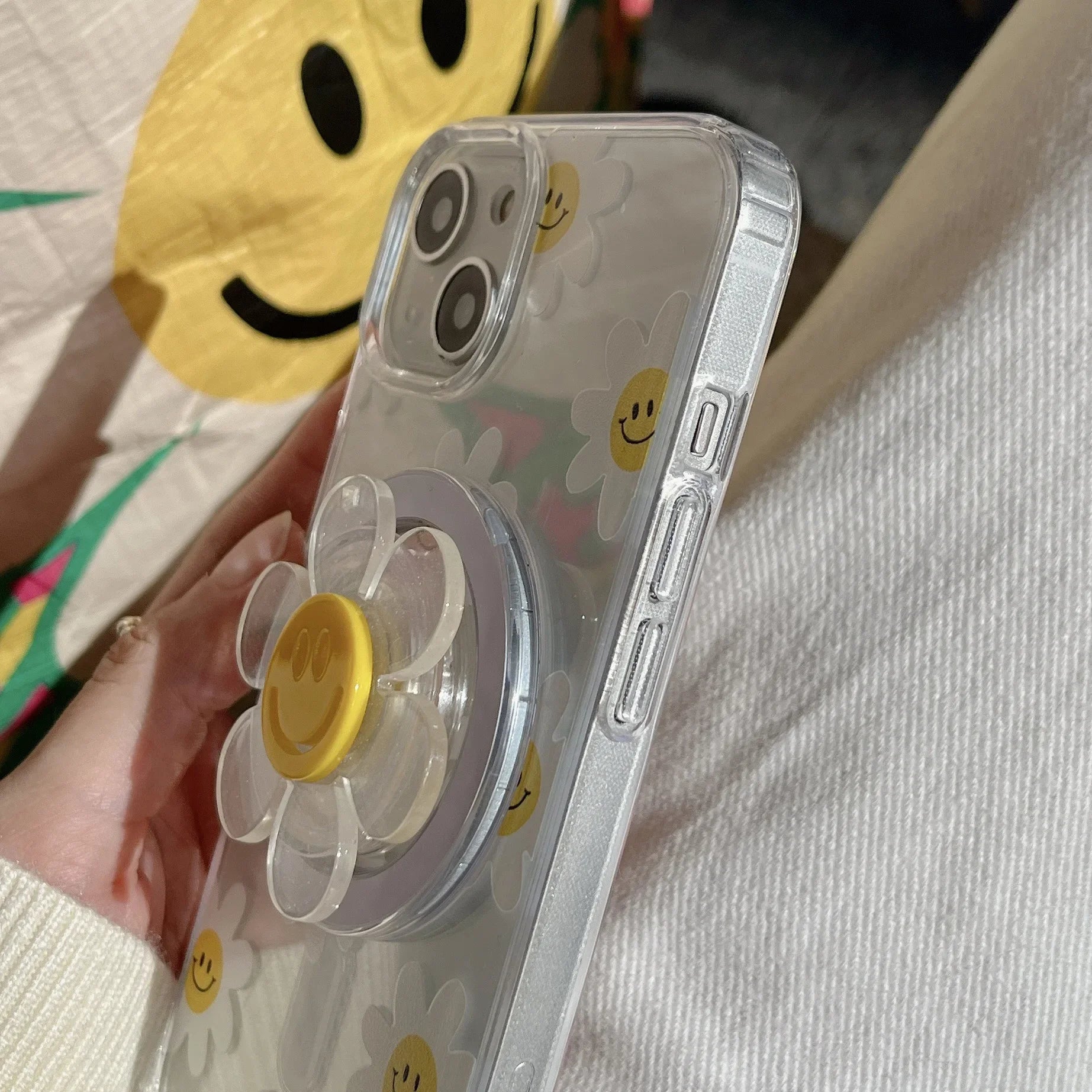 Universal Magnetic Holder Clear Glitter Smile Flower Phone Grip Tok Bracket Smart Tok For iPhone 15 14 Samsung Expanding Stand - Caseverse