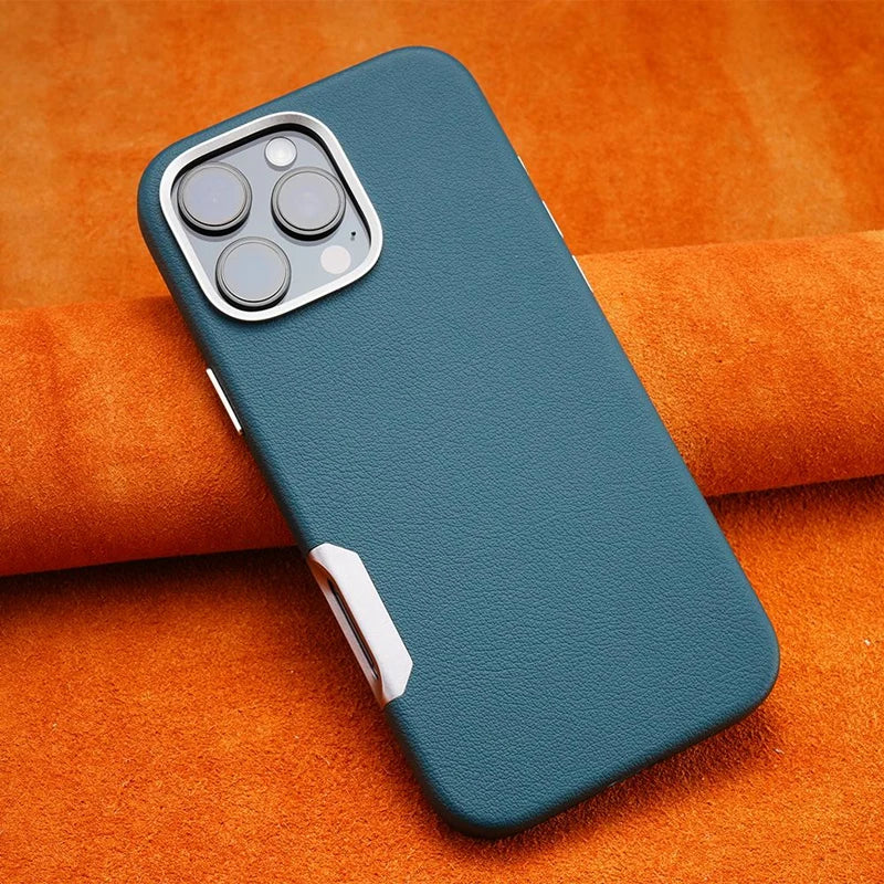 Metal Lens Protective MagSafe Phone Case For iPhone 16 Pro 16pro max 16plus Simple Solid Color Leather Wireless Charging Cover