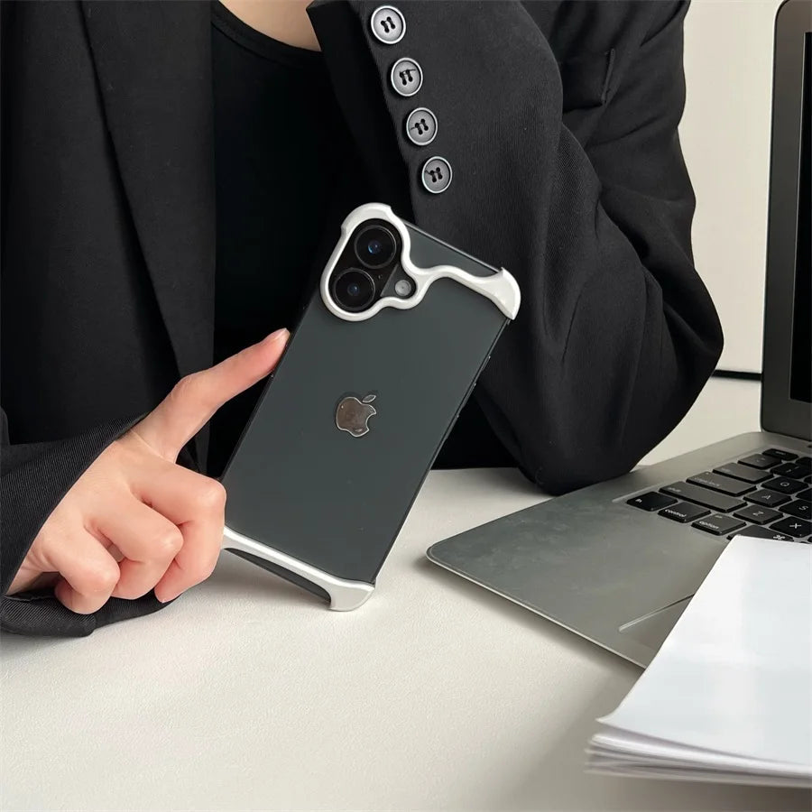 Luxury Aluminum Metal Bumper Arc Phone Case For IPhone13 14 15 16 Pro Max 16Pro Plus Urban Pulse Ultra Lightweight Phone Cover Caseverse