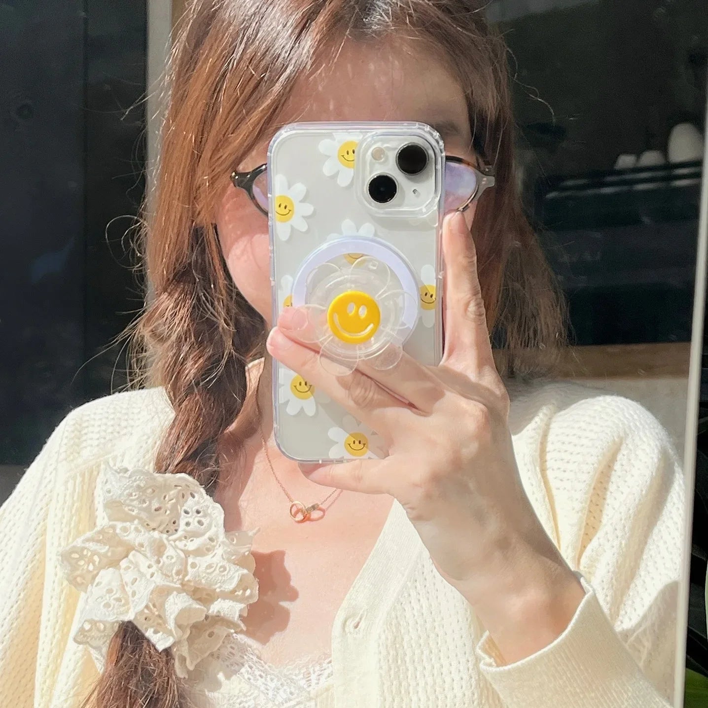 Universal Magnetic Holder Clear Glitter Smile Flower Phone Grip Tok Bracket Smart Tok For iPhone 15 14 Samsung Expanding Stand - Caseverse