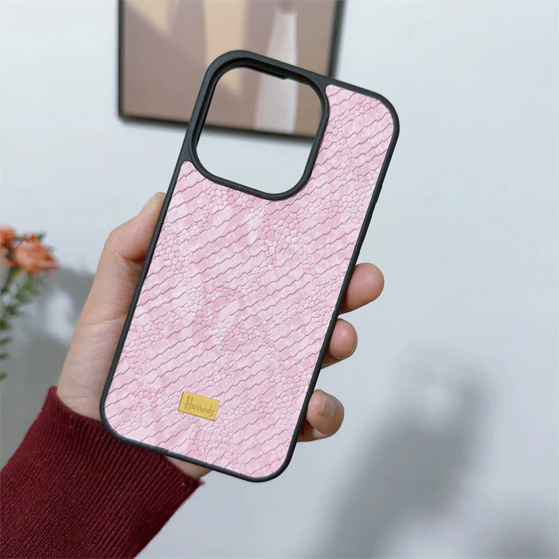 Luxury relief Snakeskin pattern leather Retro Case for iPhone 16 15 14 Phone Cover 13 12 11 Pro MAX Hard Shockproof Back Funda Caseverse