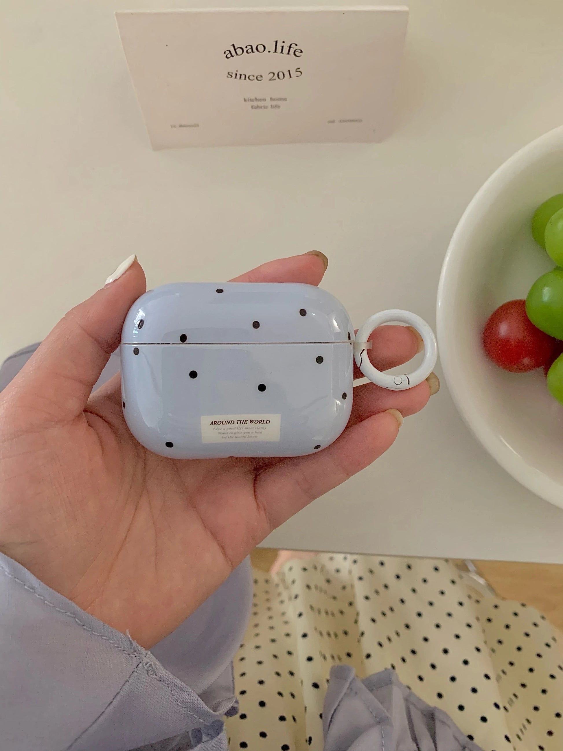 The Blue Polka Dot + Ring Is Suitable for Apple for Airpodspro2 Case/For Airpodspro Case/For Airpods4 Case/For Airpods3 Case/For Airpods2 Case/Fashion Earphone Case/Simple Earphone Case Caseverse